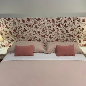 Victoria House Pise